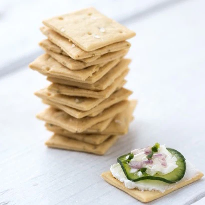 Organic Einkorn Sourdough Sea Salt Crackers - Image 3
