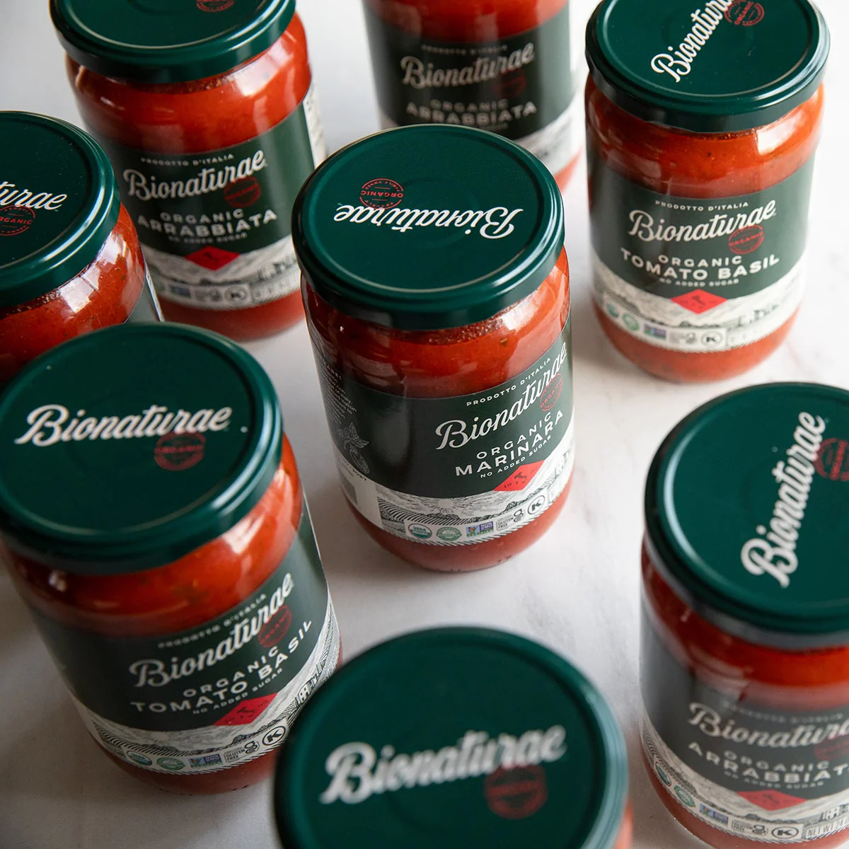 Organic Tomato Basil Pasta Sauce - Image 3